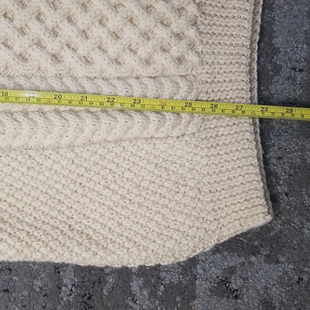 Gorgeous expertly hand knit aran/Irish/cable sweater ivory wool pure beauty! - Picture 11 of 14